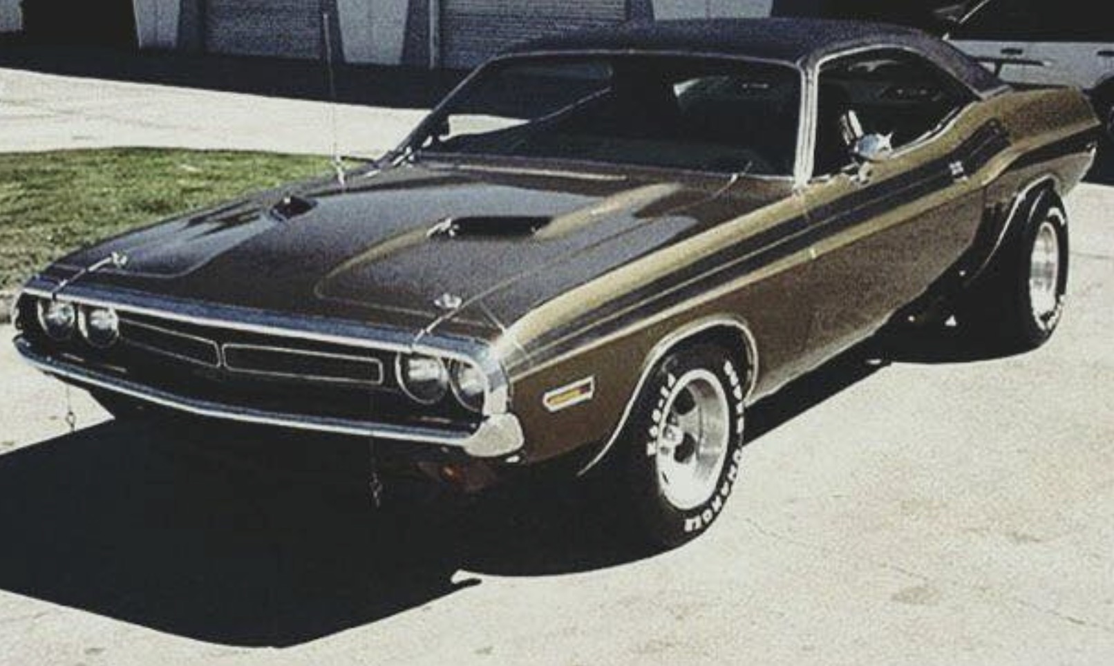 Dodge Challenger 